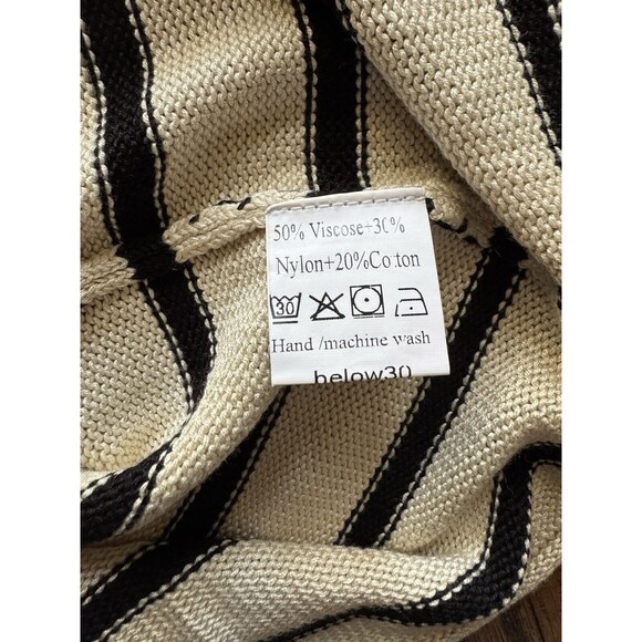 Sleeveless Striped Sweater Vest Knit Top Womens Size Large Preppy Coastal Casual - Picture 6 of 6